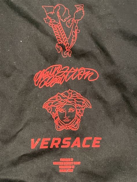 versace chain reaction dust bag|Chain Reaction x Versace .